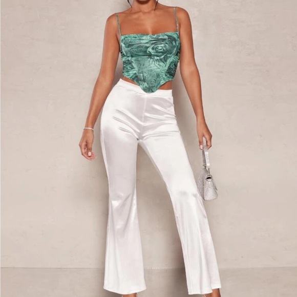 Floral Ruched Mesh Cami Top - Picture 2 of 3